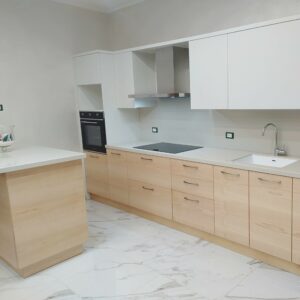 cucina bianca moderna falegnameria